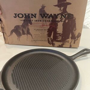 John Wayne Cast Iron Grill Pan